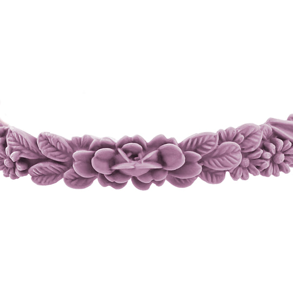 zoom, vue gros plan, bracelet boho les fleurettes, couleur guimauve. Marque française, ladygum, bijoux fantaisies en silicone. Bracelet aux fleurs en relief, non ajustable, taille unique, souple, délicat. Cadeau original