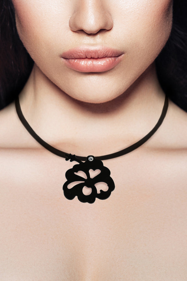 Round Hibiscus Pendant Necklace