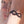 zoom, vue gros plan, bracelet noeud, couleur noir. Vue taille réelle, porté sur poignet par mannequin Dorine Gaudin. Bijoux fantaisies en silicone, ladygum, marque française, créateurs, designers. Style simple, minimaliste, noeud papillon, ruban, manchette femme. Léger, souple, longueur réglable, bracelet ajustable, fermoir en T, résistant à l'eau, à la chaleur, à la lumière, minimisant les allergies. Cadeau original.