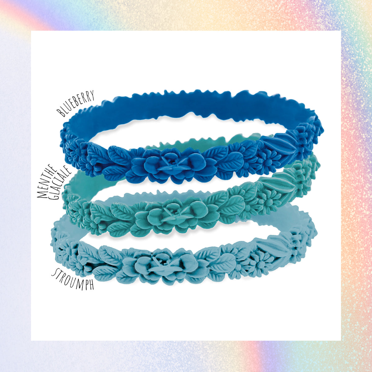 vue gros plan, trio de mix, pack 3 bracelets les fleurettes, bracelets fantaisies aux fleurs 3D. Silicone, ladygum, bijoux fantaisies, marque française, créateurs, designers. Couleurs blueberry, menthe glaciale, stroumph. Souple, léger, fragile, bracelet facile à enfiler, bracelet non ajustable, taille unique, résistant à l'eau, à la chaleur, à la lumière, minimisant les allergies.