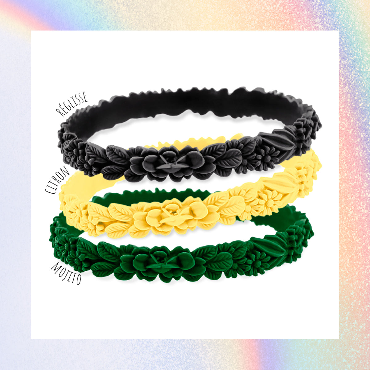 vue gros plan, trio de mix, mix jungle, pack 3 bracelets les fleurettes, bracelets fantaisies aux fleurs 3D en relief. Silicone, 3 couleurs, réglisse, citron, mojito. Ladygum, marque française, bijoux fantaisies, créateurs, designers. Souple, léger, bracelet facile à enfiler, taille unique, non ajustable, résistant à l'eau, à la chaleur, à la lumière, minimisant les allergies.